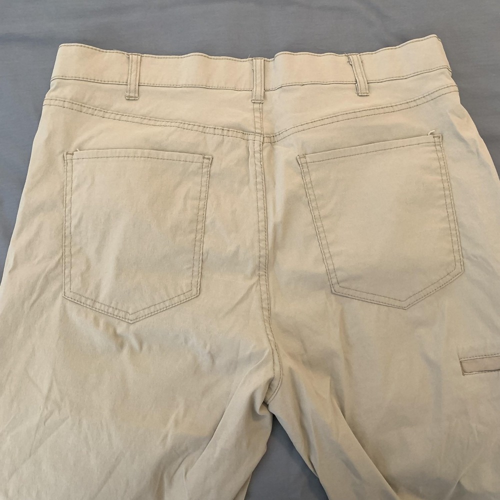 Members Mark Denali Pants Mens 34x30 Beige Nylon Straight Stretch Hiking Khakis - Picture 8 of 9